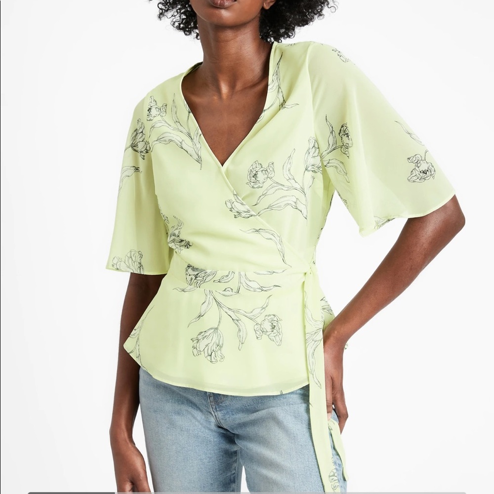 Peplum Wrap‎ blouse